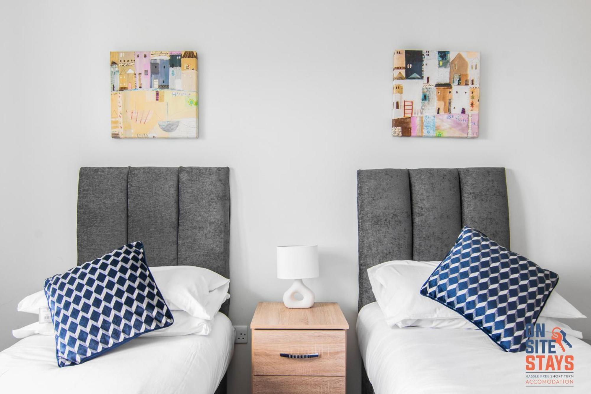 Onsitestays - Cosy 2-Bedroom Apartment With Free Parking, Wi-Fi & London Links Northfleet Exterior photo